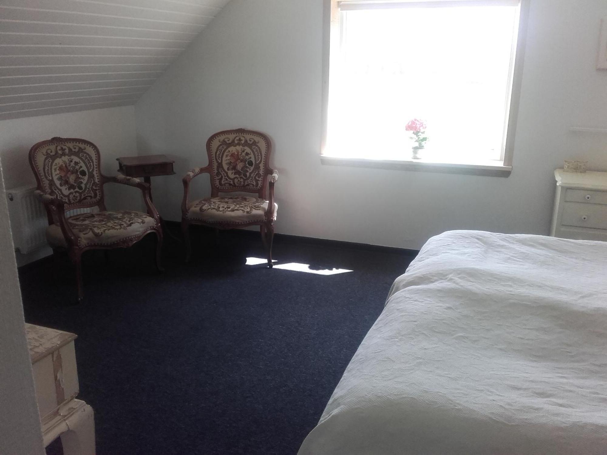 Olgod Nilles Bed & Breakfast חדר תמונה